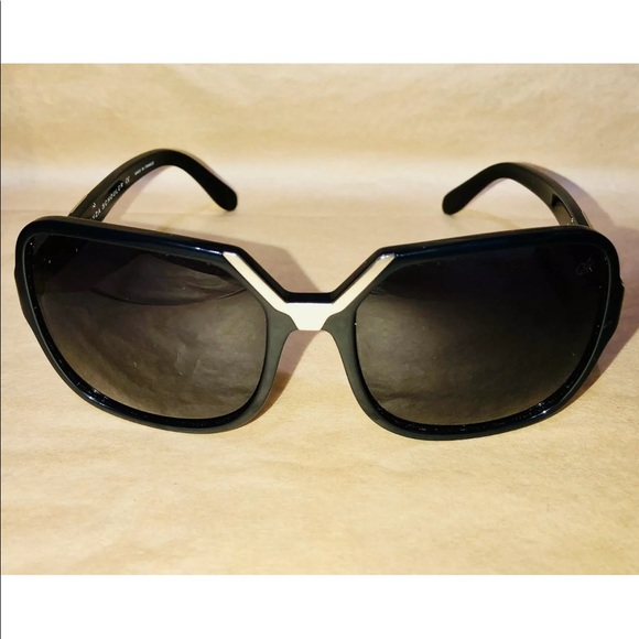Proenza Schouler Accessories - Proenza Shouler Square Black Tinted Sunglasses